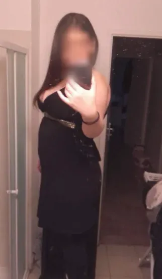 Emmi, 39