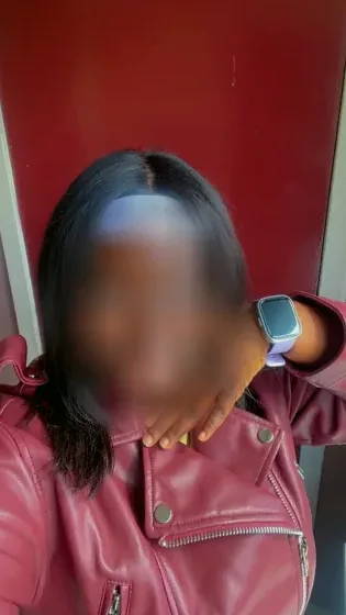 Fanni, 22